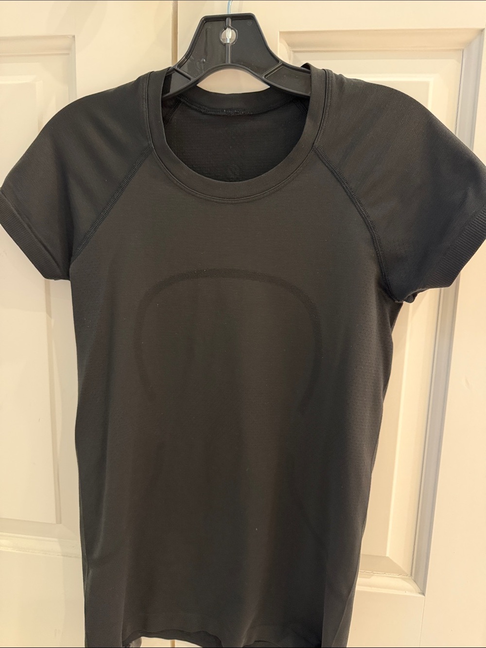 lululemon athletica Black Short Sleeve Athletic Tee